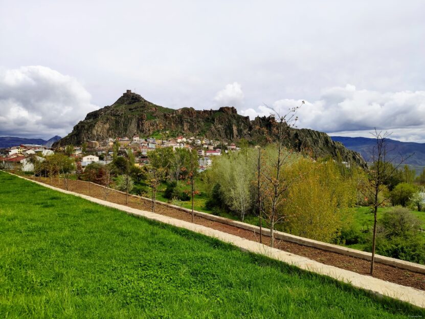 A view from Şebinkarahisar in the spring.