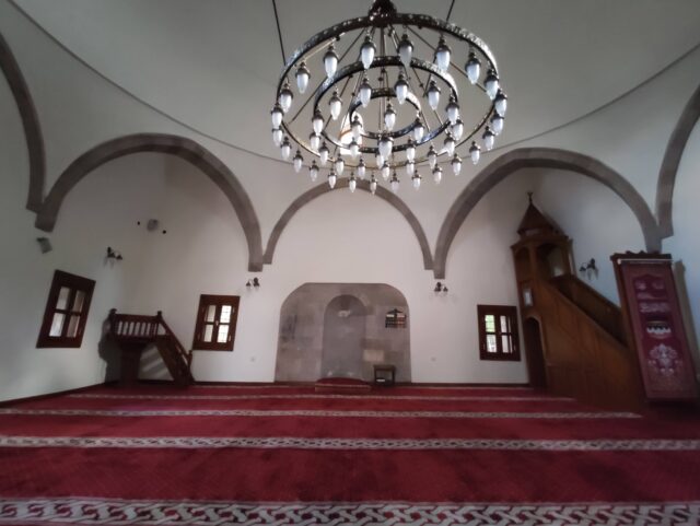 Melik Sultan Gazi Beg Camii
