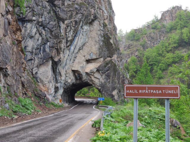Halil Rıfat Paşa Tüneli