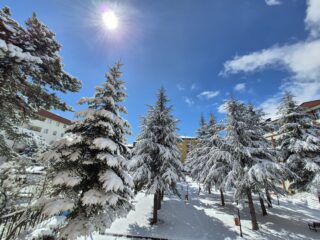 12 Nisan, Karlı Bir Gün